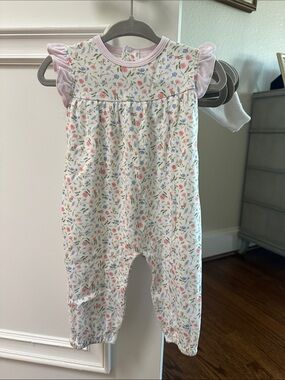Floral Ruffle Sleeve Baby Romper - Pink Trim 3-6m like new